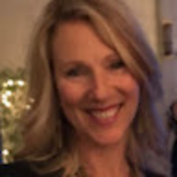 Meet your Posher, Christine - Picture 1 of 1